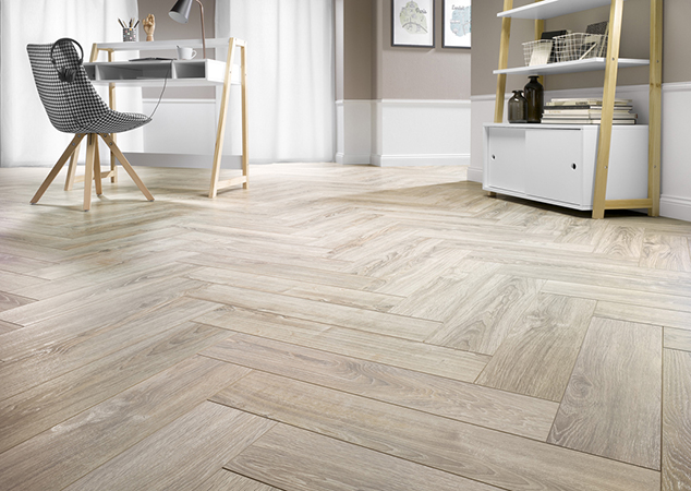 фото укладка ламината елкой