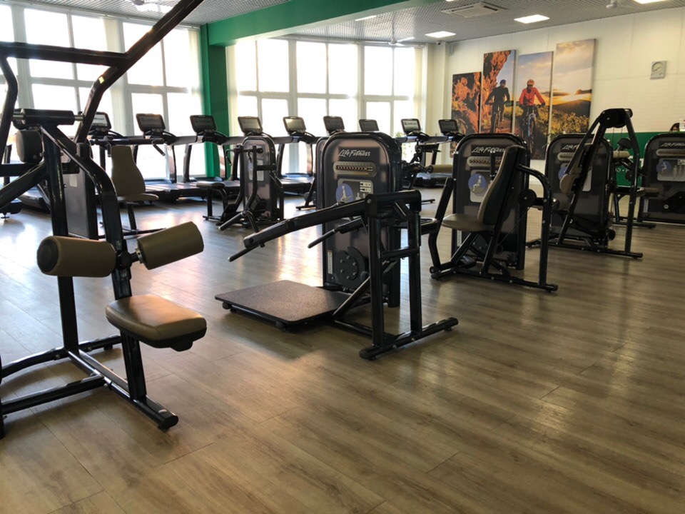 фото SPC-ламинат в фитнес-клубе